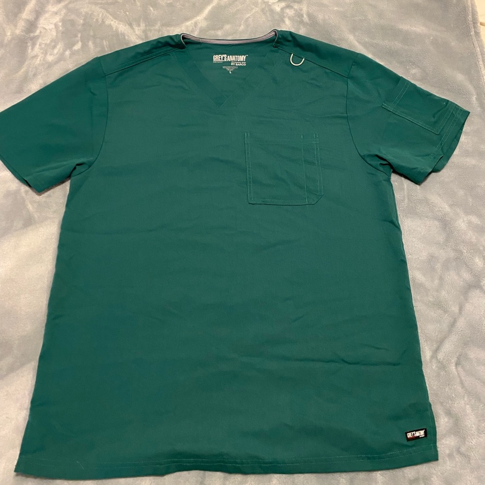 Grey's Anatomy Spandex STRETCH Men's 2-Pocket V-Neck Scrub Top